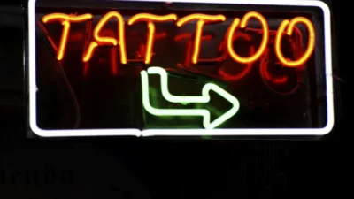 Unalome Tattoo Bedeutung – Spiritueller Lebensweg erklärt